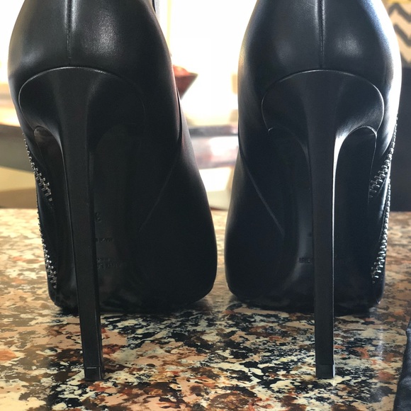Saint Laurent YSL Black Leather Double Zip Bootie - Picture 5 of 8